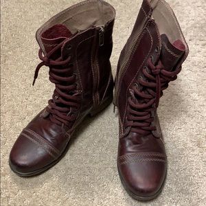 Steven Madden leather boots